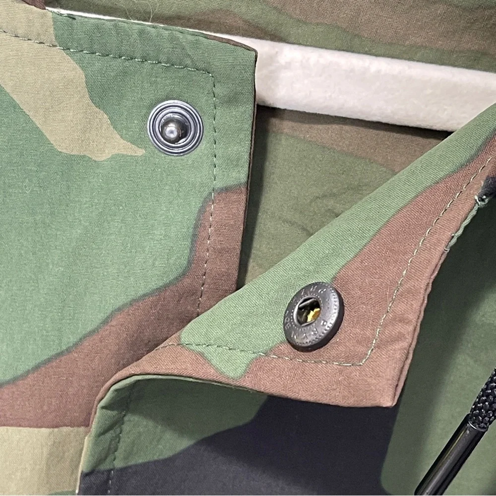 Nike Michigan State University Spartans Military Windbreaker Jacket Camo Hood.